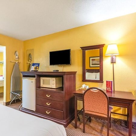Americas Best Value Inn Of Elk City Zewnętrze zdjęcie
